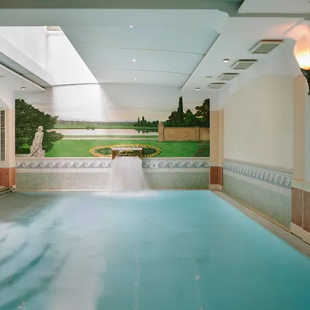 Reiners Hotel 4*